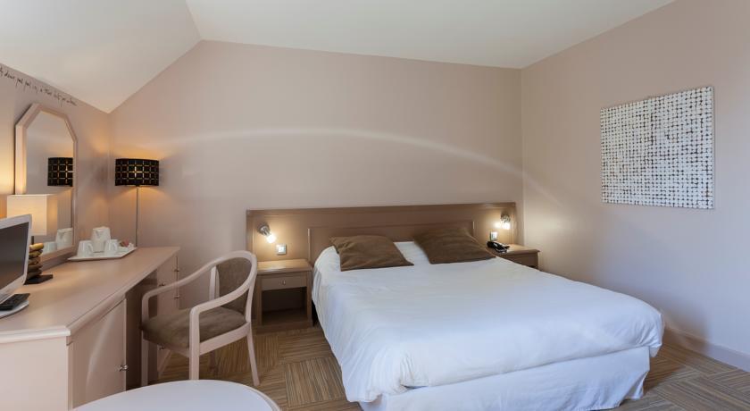 Отель Normandy Country Club