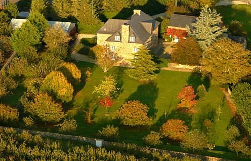 Отель Gîtes du Manoir de la Pépinière