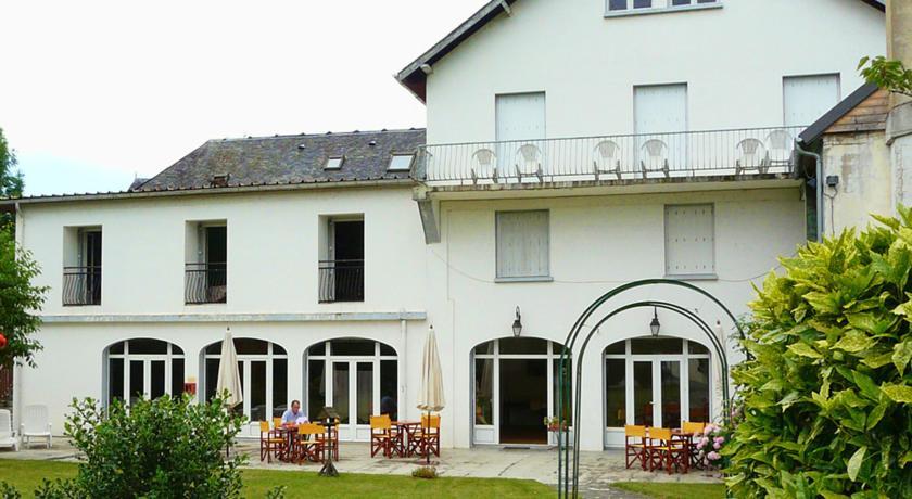 Отель Hôtel de l'Ours