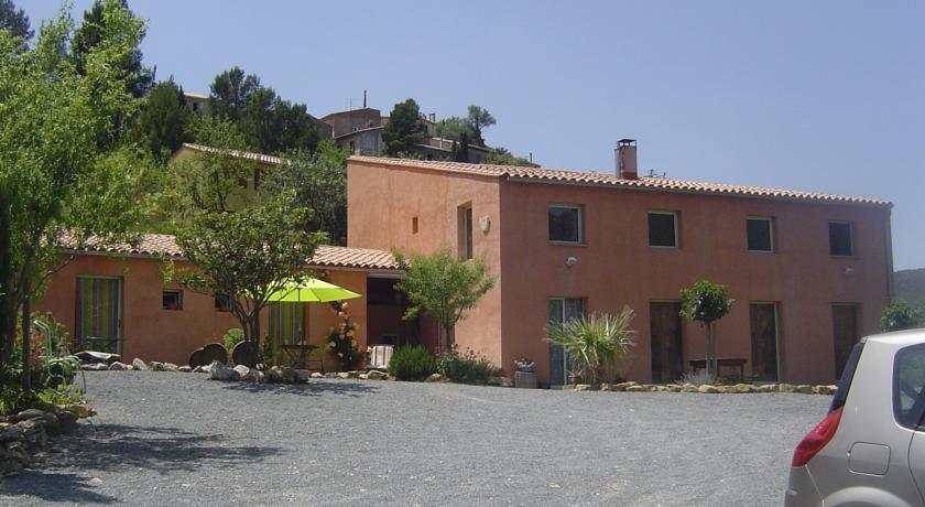 Мини-отель Chambres d'hôtes le Rampaillou