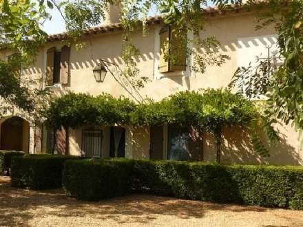 Апартаменты Holiday Home Mas Mont plaisir Gallician