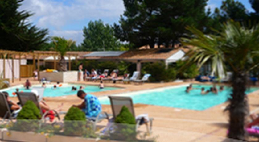 Отель Camping Le Clos du Moulin