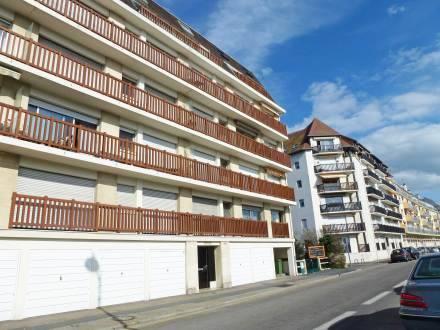 Отель Apartment Residence Vania Trouville sur Mer