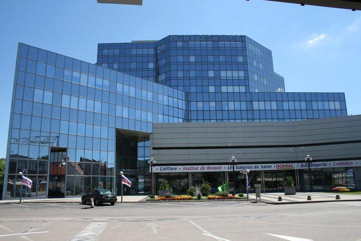 Отель Hotel De La Tour