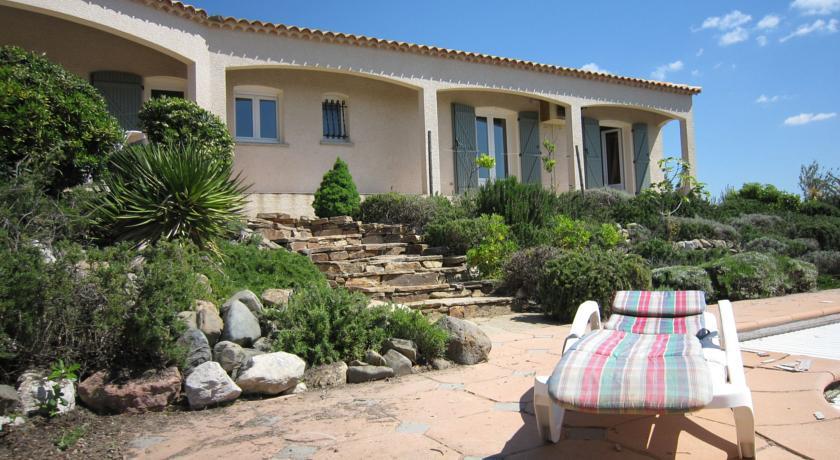 Вилла Villa La Mausse La Mausse