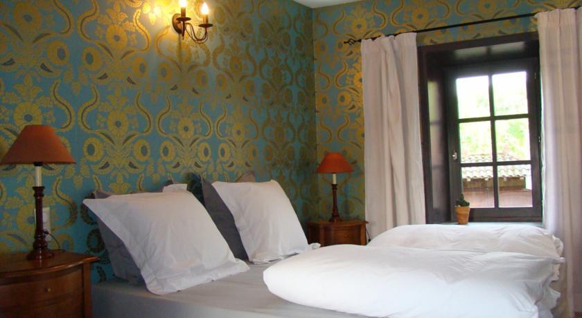 Мини-отель Chambres d'hôtes Rougeclos