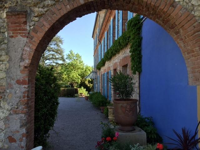 Отель Logis La Verrerie