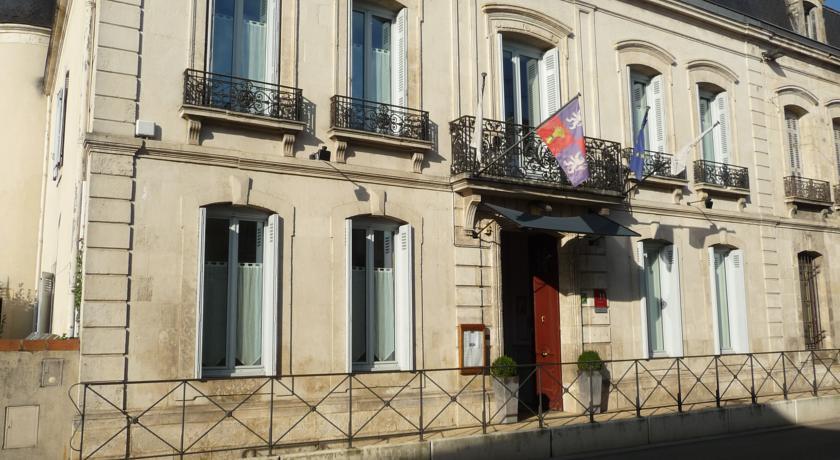 Отель Le Logis De Saint Vincent