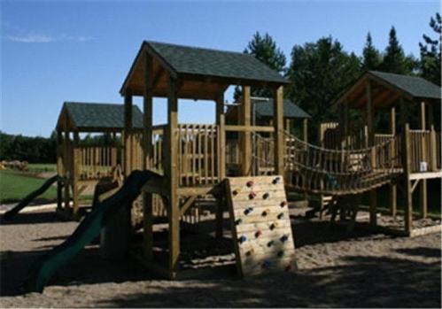 Отель Blueberry Lake Resort