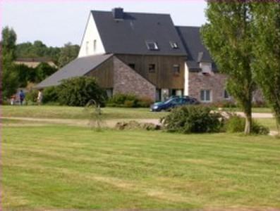 Апартаменты Gîtes Les Bruyeres d'Erquy