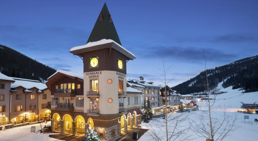 Отель Coast Sundance Lodge