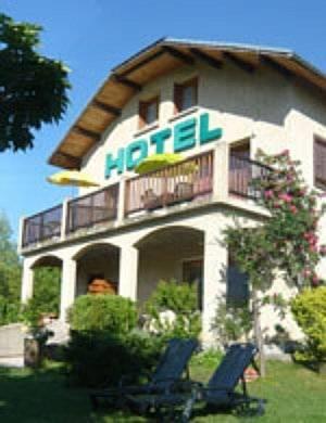 Отель Hôtel les Chaumettes