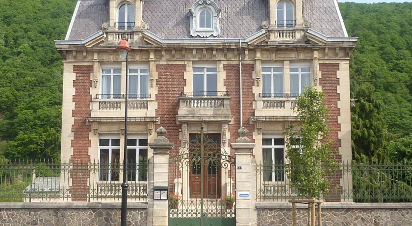 Отель Le Clos Belle Rose