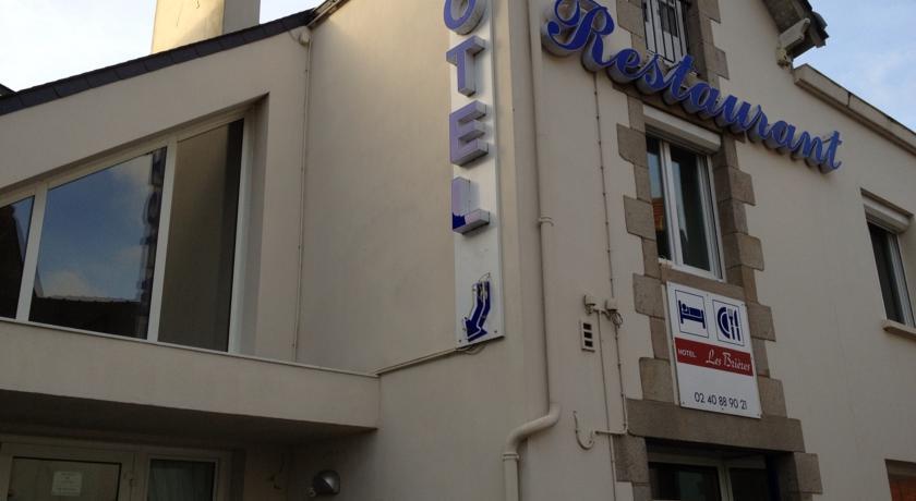 Отель Hôtel Restaurant Les Brières