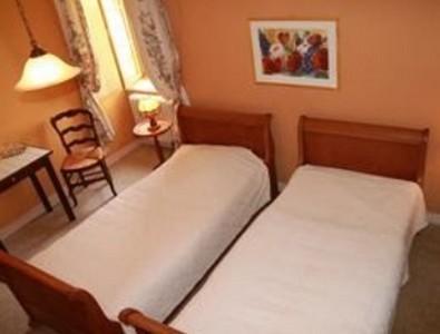 Отель Auberge du Pont de Lanau