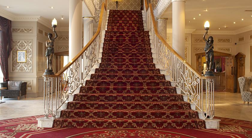 Отель Clanree Hotel & Leisure Centre