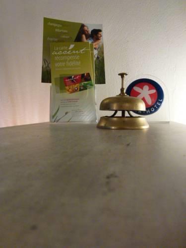 Отель Inter-Hotel La Dousseine