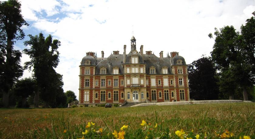 Апартаменты Holiday Home Tour Sud Ocquerre