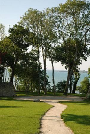 Отель Chateau De Beaussais