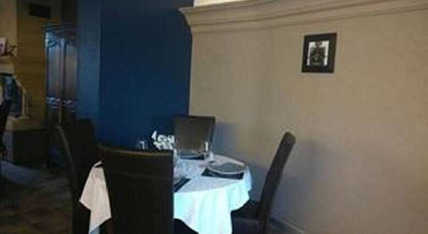 Отель Auberge De Villequier
