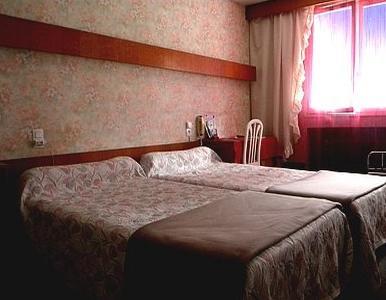 Отель Logis Hotel Perrier