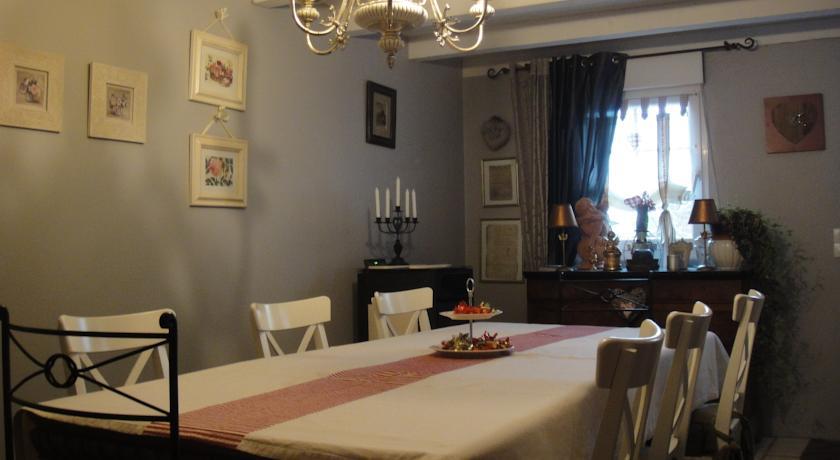 Мини-отель Chambres d'Hôtes Le Clos Du Verger
