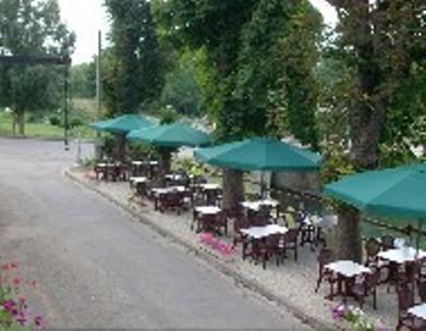 Отель Hôtel-restaurant de l'Ecluse 79