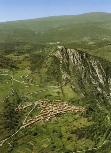 Отель Auberge de Montsegur