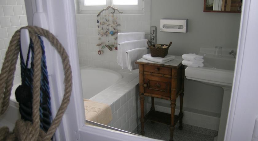 Отель La Marine de Loire Hôtel & Spa