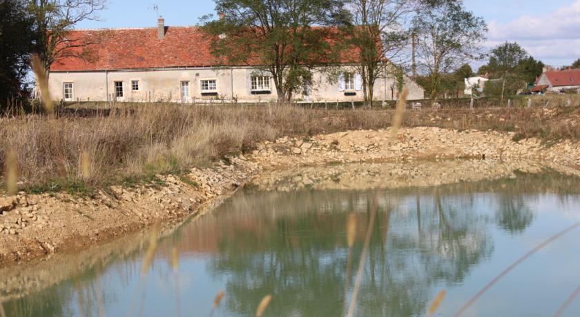 Апартаменты Gite de la Maison Fort