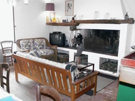 Отель Holiday Home Maison Skorbek Gordes