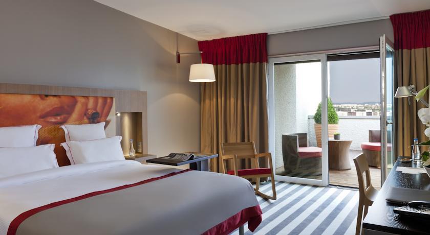 Отель Hotel Golden Tulip Lyon