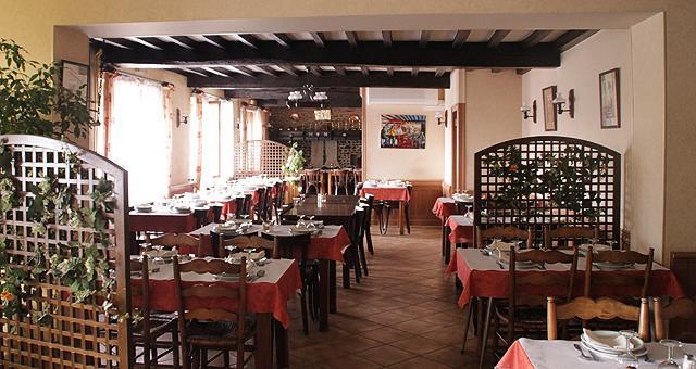 Отель Hotel Peret