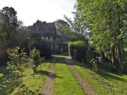 Вилла Holiday Home Le Manoir de la Huchette Les Authieux sur Calonne
