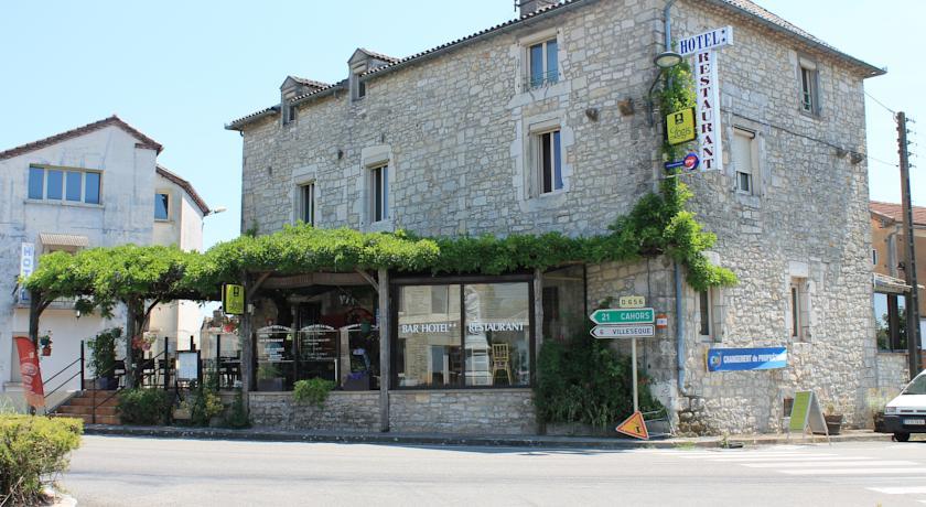 Отель Logis Auberge De La Tour