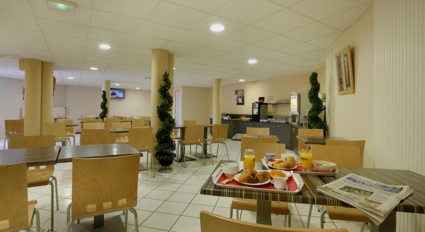 Отель Inter-Hotel l'Acropole Saint-Etienne La Ricamarie