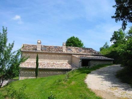 Апартаменты Holiday Home Regaussou Lauzerte