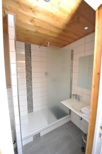 Отель Hôtel La Balme Alphand