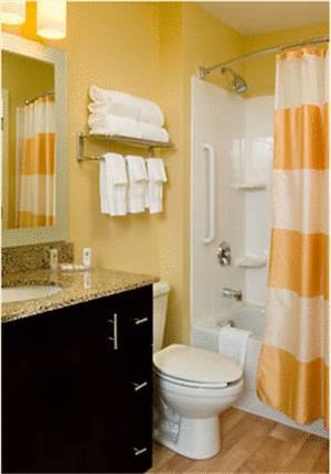 Отель TownePlace Suites by Marriott Harrisburg Hershey