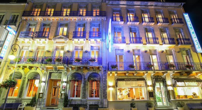 Отель Hôtel Astérides Sacca