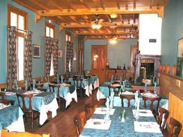 Отель Logis Hôtel Restaurant Métropole