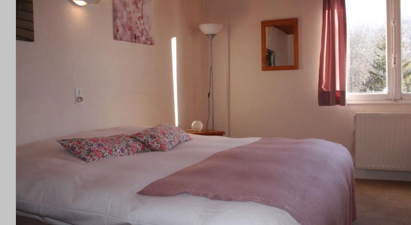 Отель Logis La Cremaillere