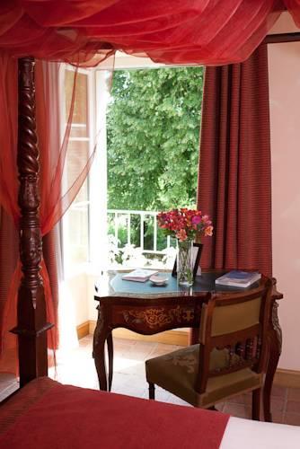 Отель Hostellerie Les Hauts De Sainte Maure
