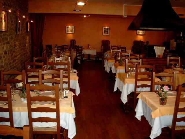 Отель Jum'hotel