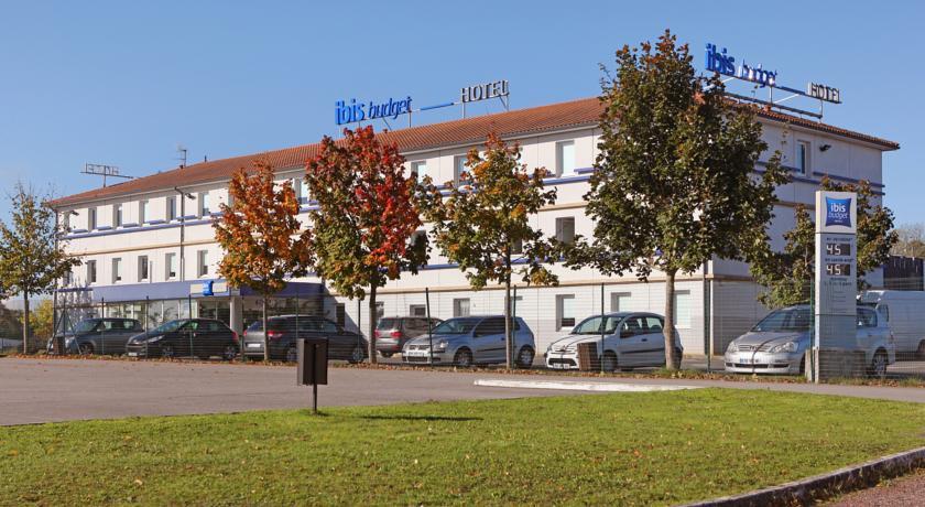 Отель ibis budget Poitiers Nord