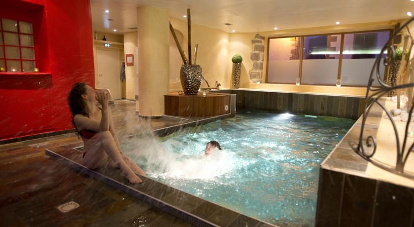 Отель Logis Hôtel Mendi Alde