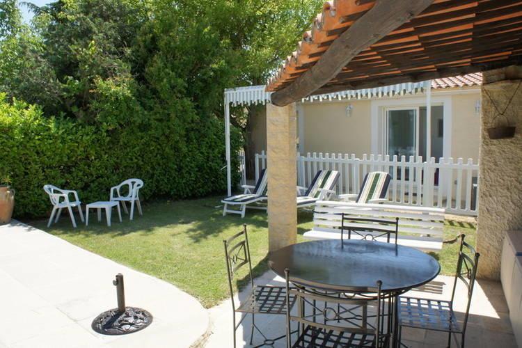 Апартаменты Holiday Home Celestine Robion