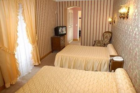 Отель Hôtel Central