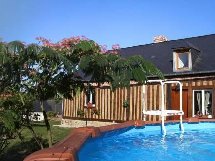 Апартаменты Holiday Home L'Aurone Courtonne les deux Eglises