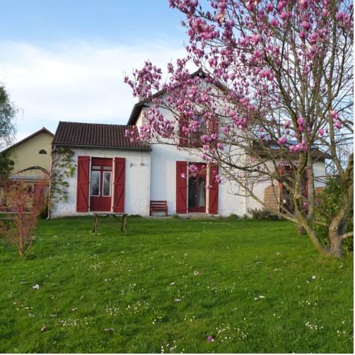 Отель Maison d'Hôtes Hameau de Pau